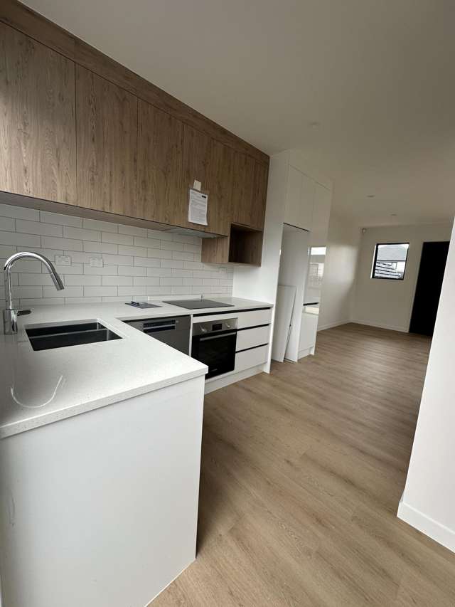 1/130 Te Oneroa Way Long Bay_1
