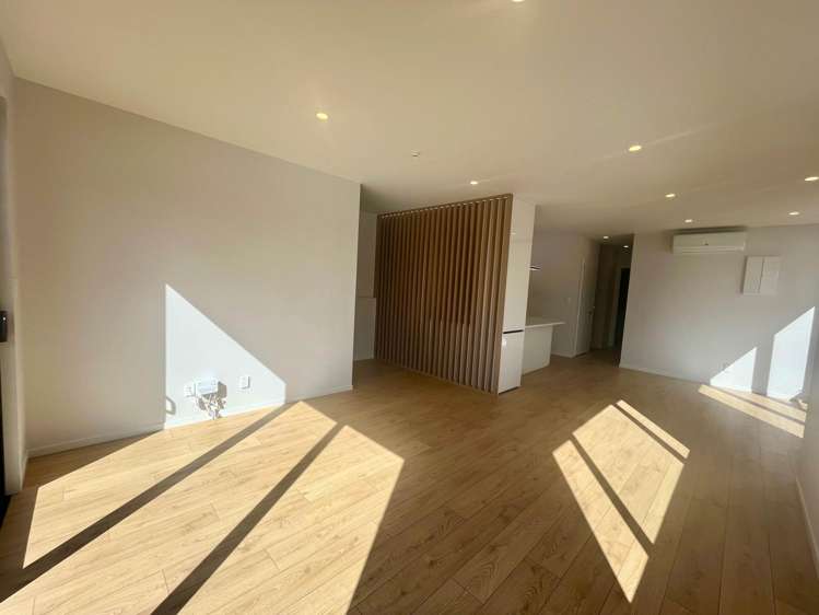 44C Sylvan Crescent Te Atatu South_3