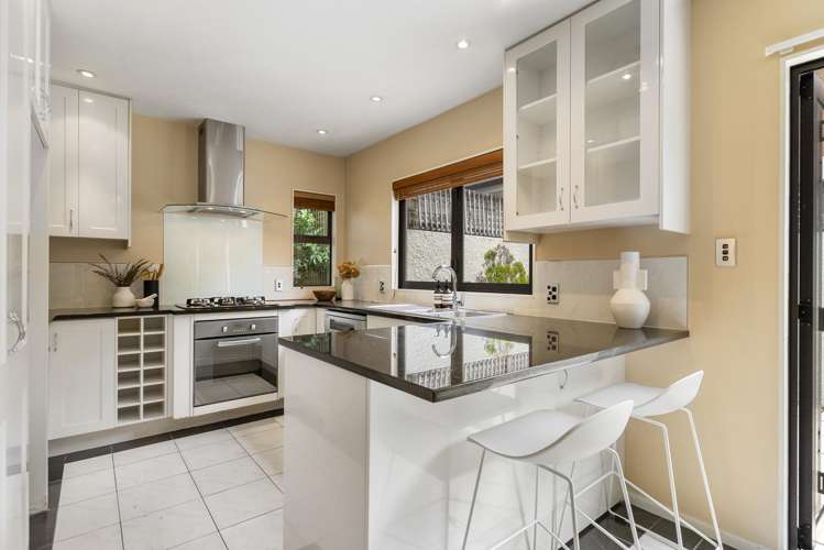 15c Burch Street Mount Albert_6