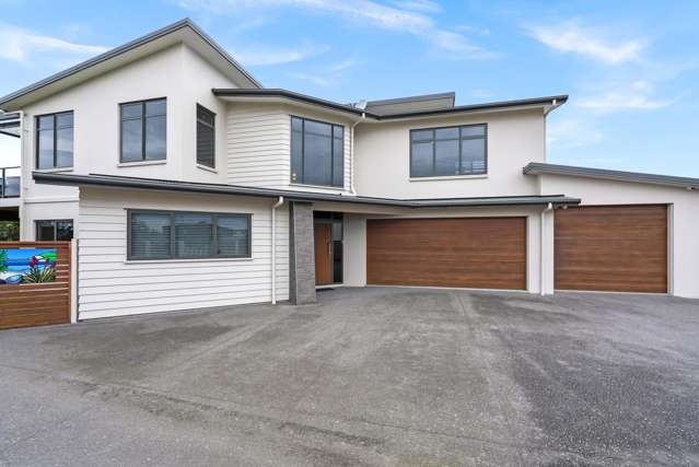 16 Fred Carr Place One Tree Point_3