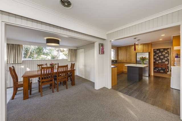 38 Wikiriwhi Crescent Awapuni_4