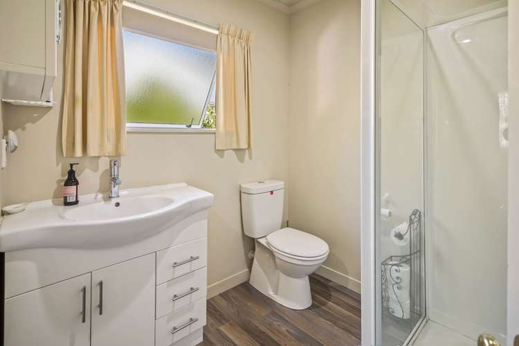 5 Bryant Road Brightwater_12