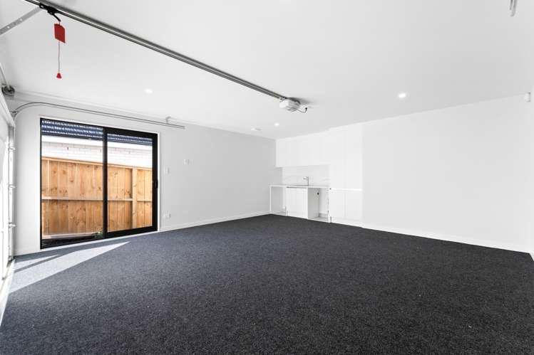 30 Kaupeka Road Millwater_22