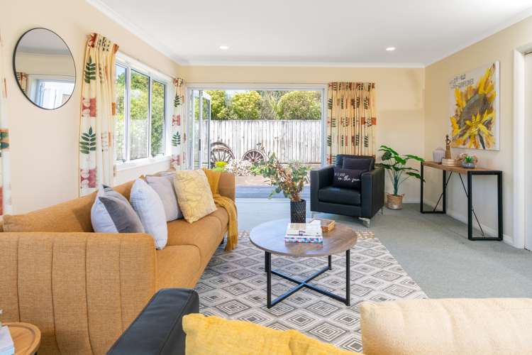 68 Ocean Road Paraparaumu Beach_5