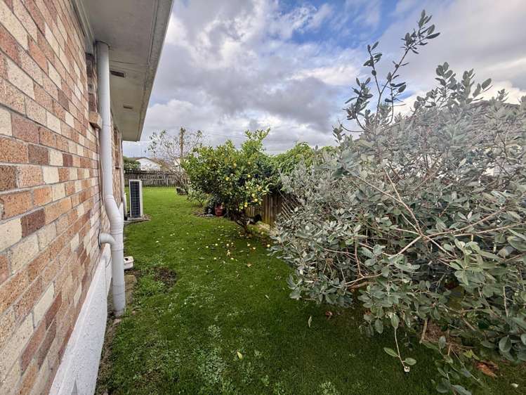 1/9 Alexander Street 10938_12