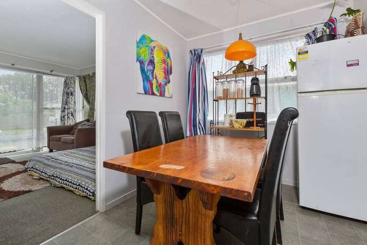 8 Burbank Avenue Manurewa_5