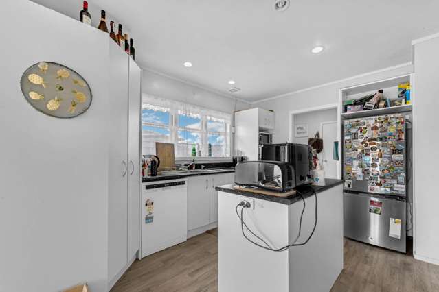 16 Bruce Place Papatoetoe_3