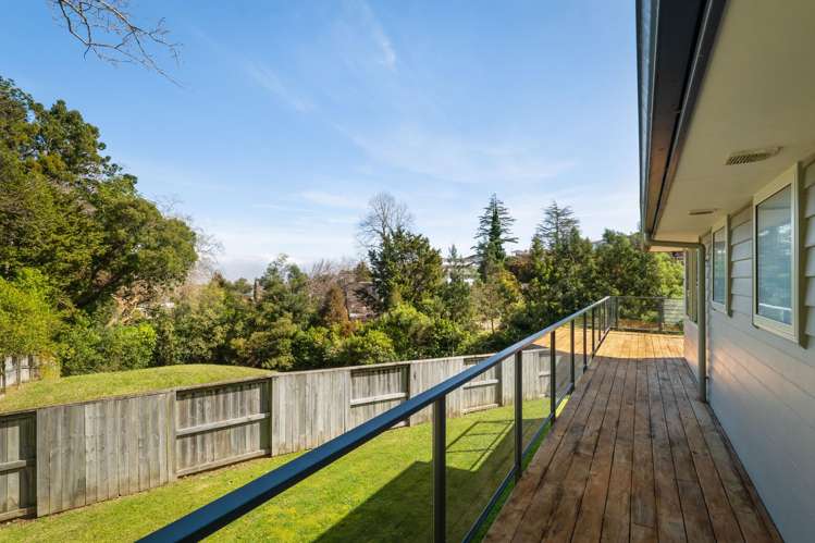 128 Korokoro Crescent Thames_15