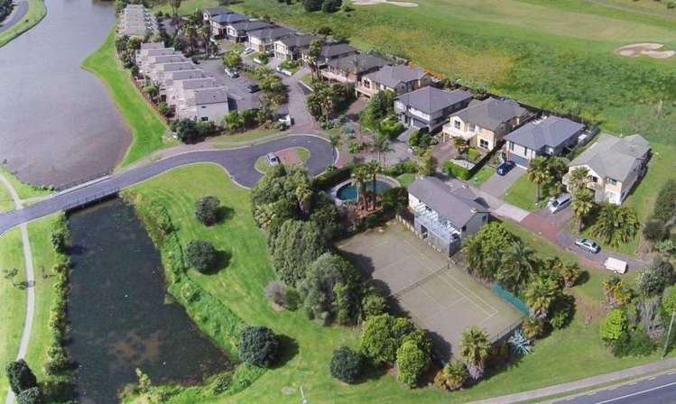 21 Greenway Rise Gulf Harbour_4