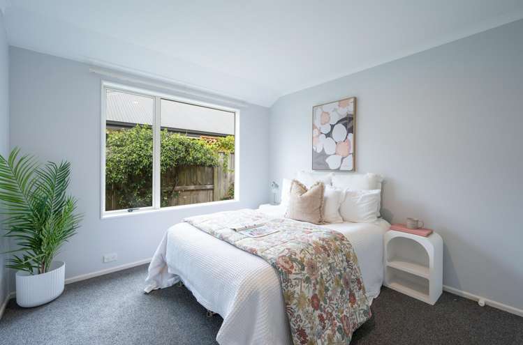 18 Standish Place Stoke_18