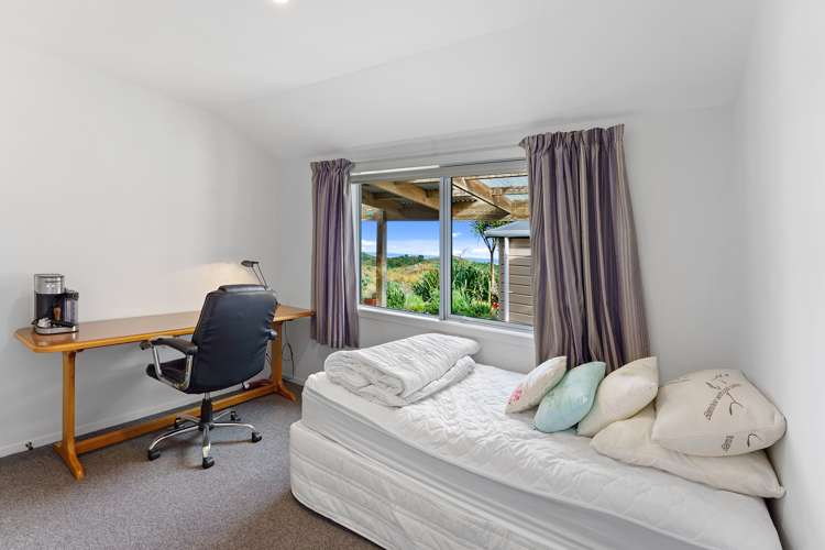 24 Strathnaver Glen Waikawa Beach_10