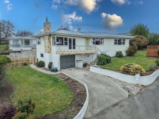 HOLMES HILL LIVING & POTENTIAL