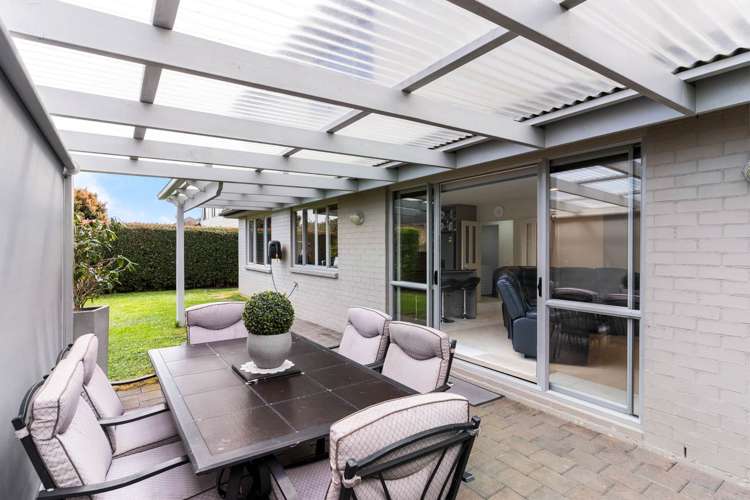 91 Baverstock Road Flat Bush_2