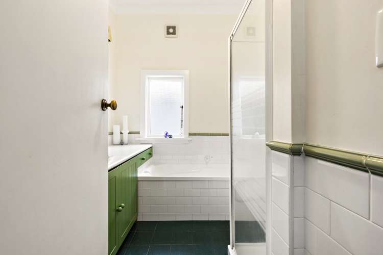 35 Hohiria Road Hataitai_9