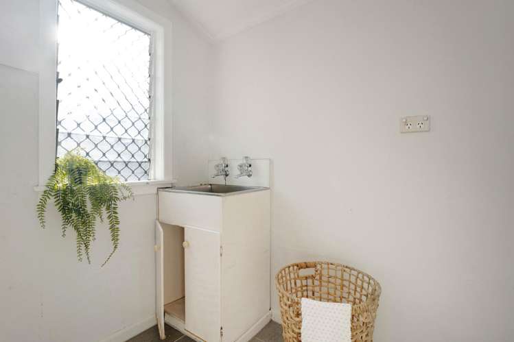 1/66 Coronation Road Hillcrest_17