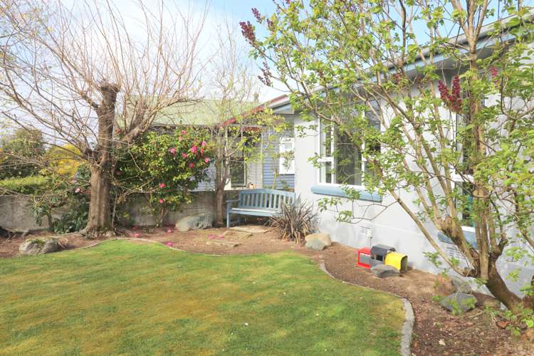 400 North Road Waikiwi_31