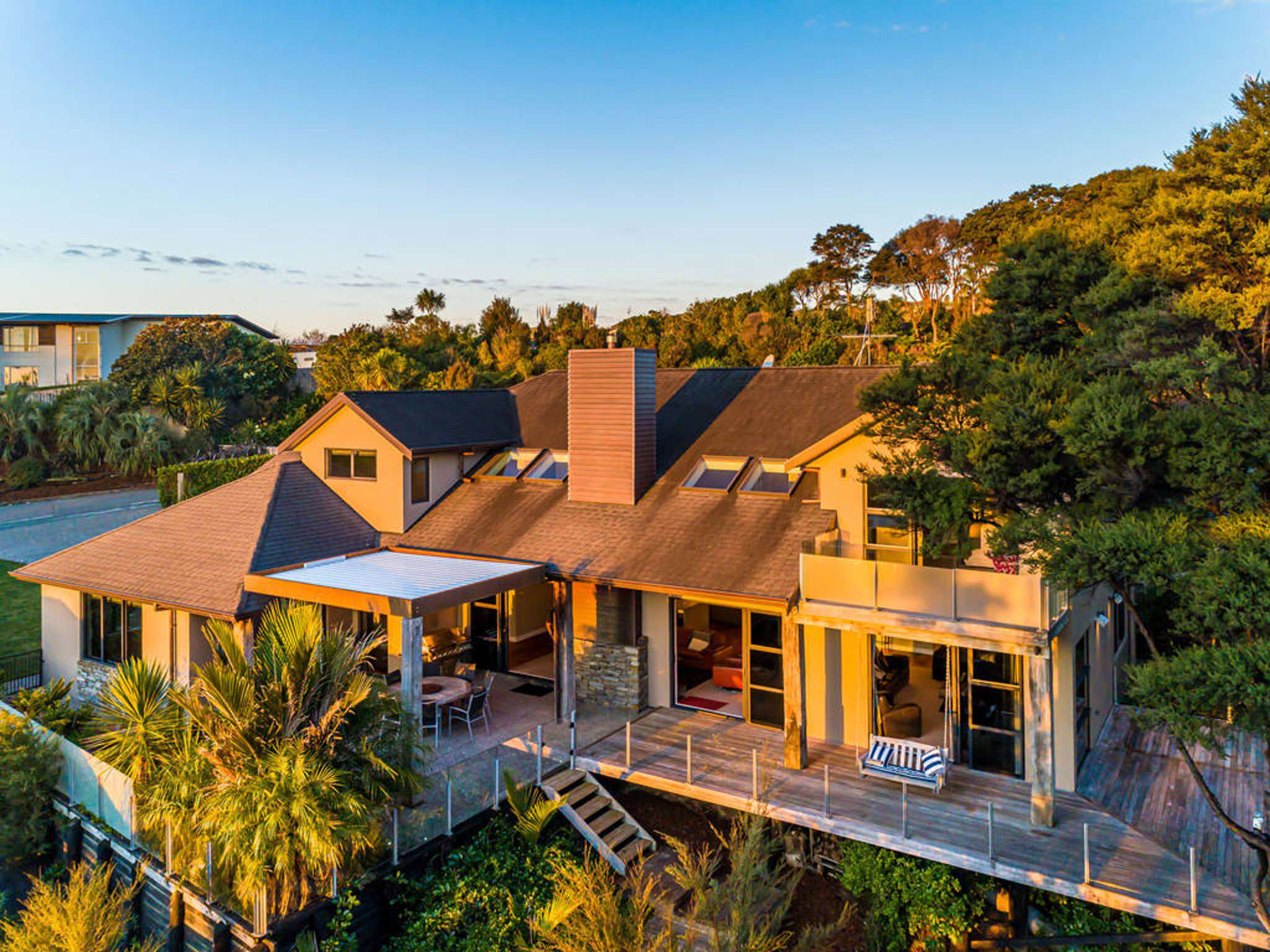 “Everything tells a story”: Attractive Stanmore Bay home recycles salvaged materials