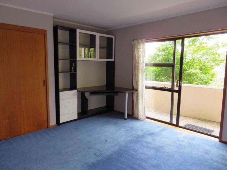 2/96 Francis Street Hauraki_13