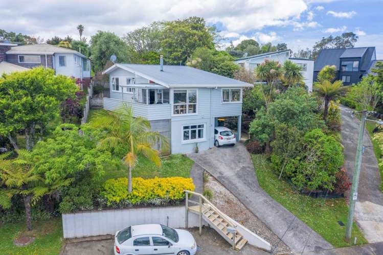 24 Teal Crescent Beach Haven_0