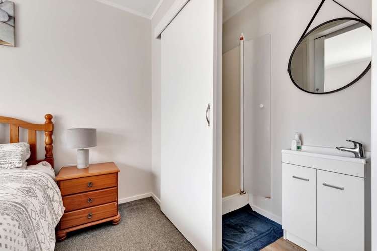 12a Argus Street Westbrook_6