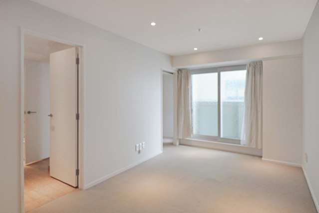 511/72-82 Taranaki Street 2185_2