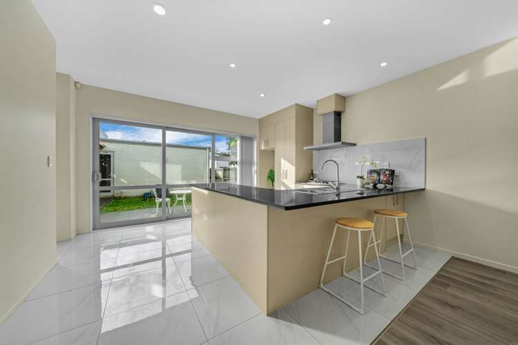 87 Popokatea Drive Takanini_7