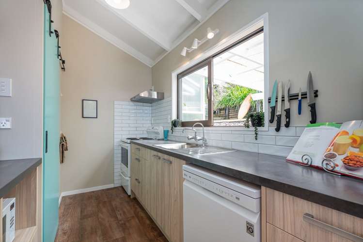 72 Ocean Beach Road Tairua_12