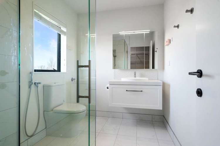 80 Redoubt Road Goodwood Heights_19