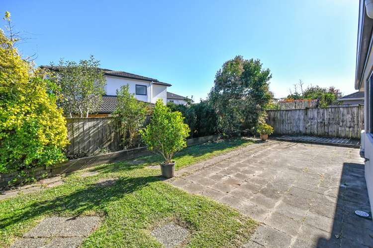 11 Woodberry Drive Flat Bush_21