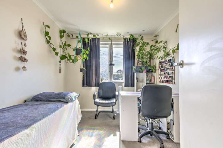 11 Morrison Crescent Glenview_15