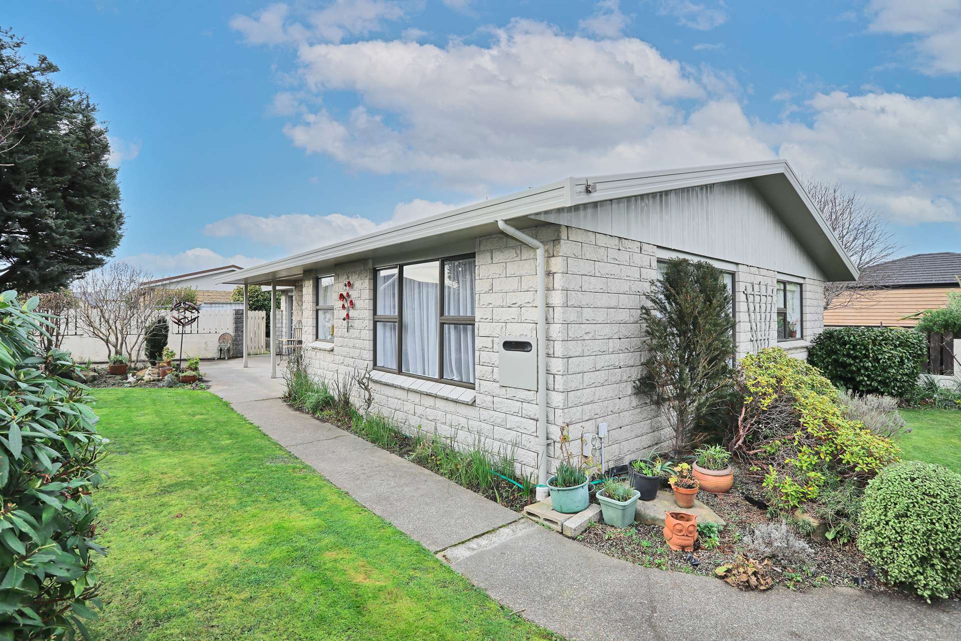 387 North Road Waikiwi_0