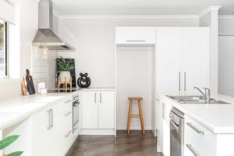 292 Lakes Boulevard Pyes Pa_4