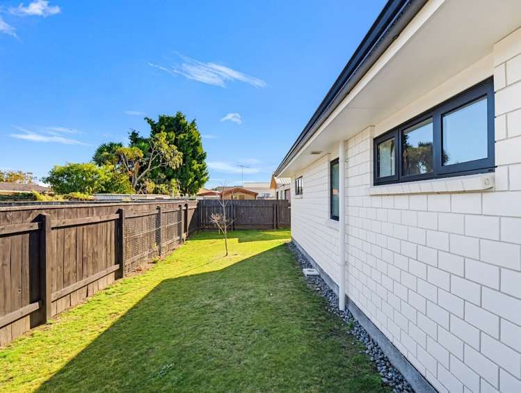 25 Springvale Road Springvale_24