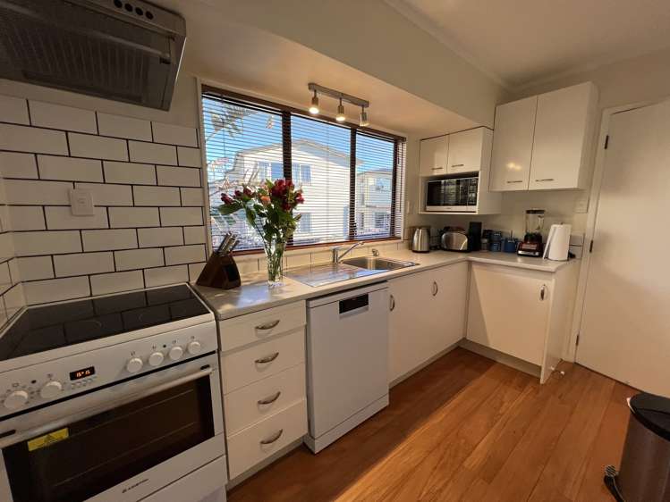 3/65 Ballarat Street Ellerslie_3