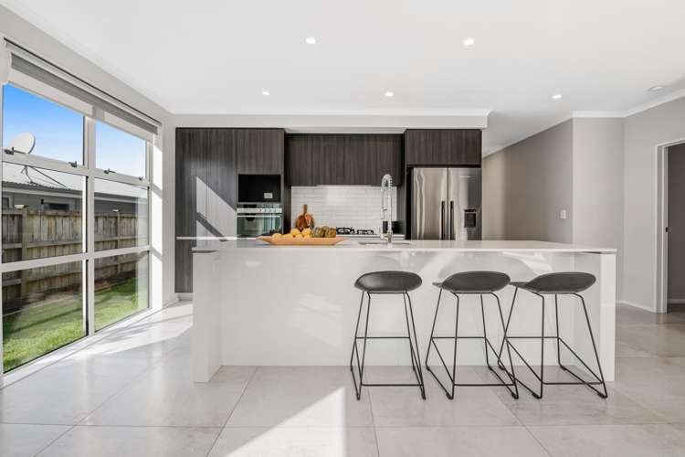 26 Kukuwai Avenue Red Beach_10