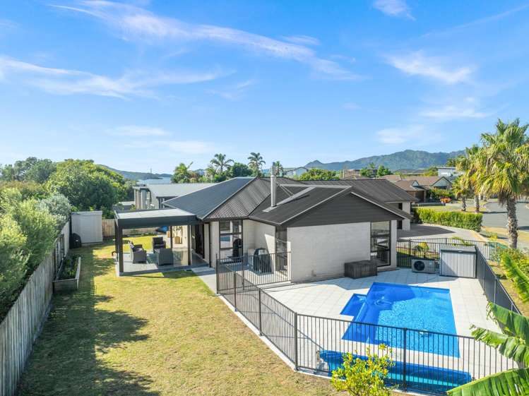 24 Barbados Way (Pvt) One Tree Point_2