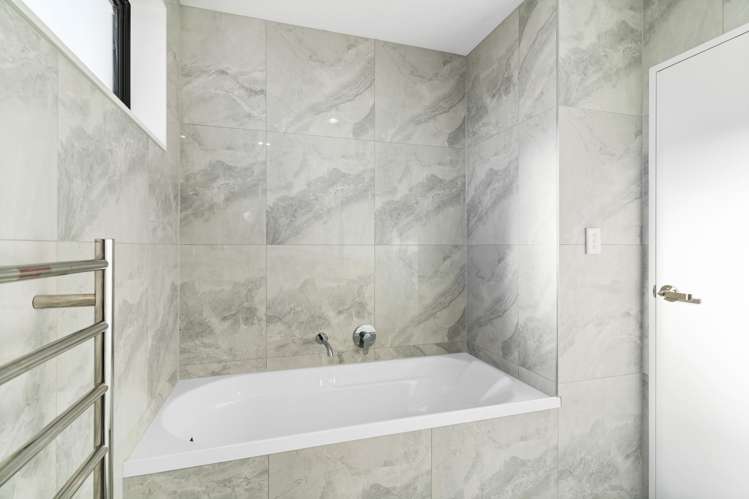 1 Pupahi Court Takanini_11