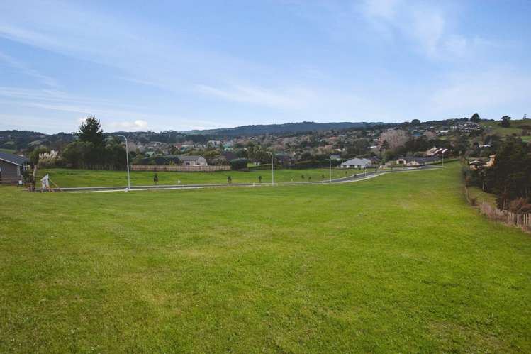 93 Solan Drive Waimauku_5