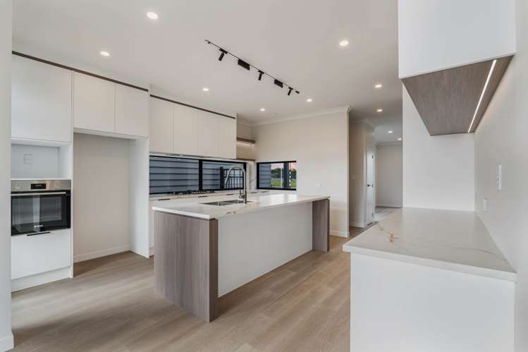 56 Maurice Kelly Road_1