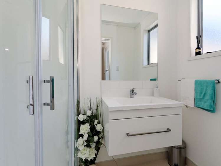 3/2a Bowers Road Glen Eden_8