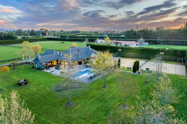 13 Bramleys Road Flaxton_42