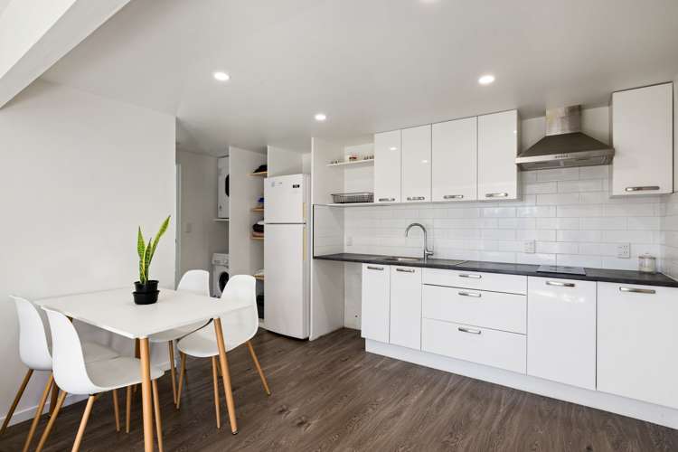 7 Exeter Street Glenview_21