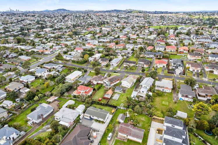 236 Whitney Street Blockhouse Bay_22