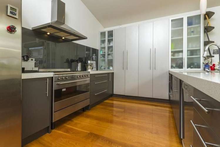 14a Scarboro Terrace Murrays Bay_9