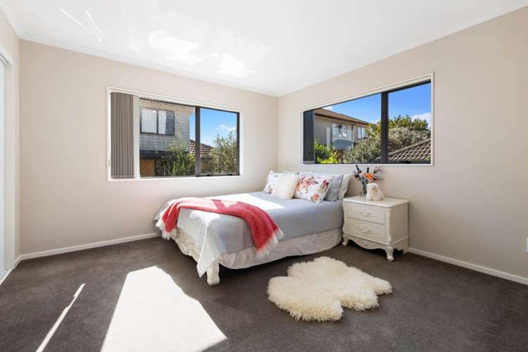 276 Murphys Road Flat Bush_9
