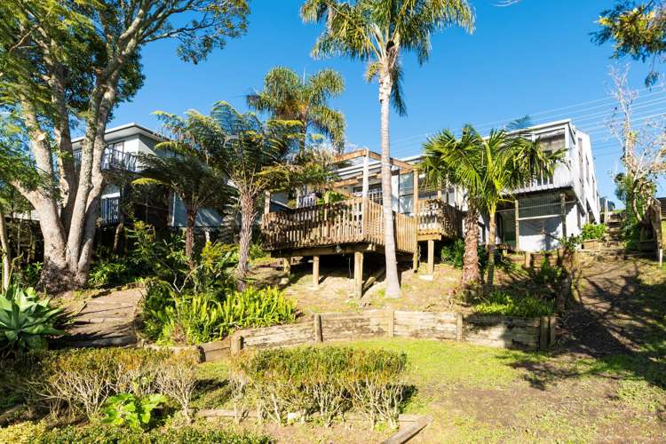 949 East Coast Road Torbay_22