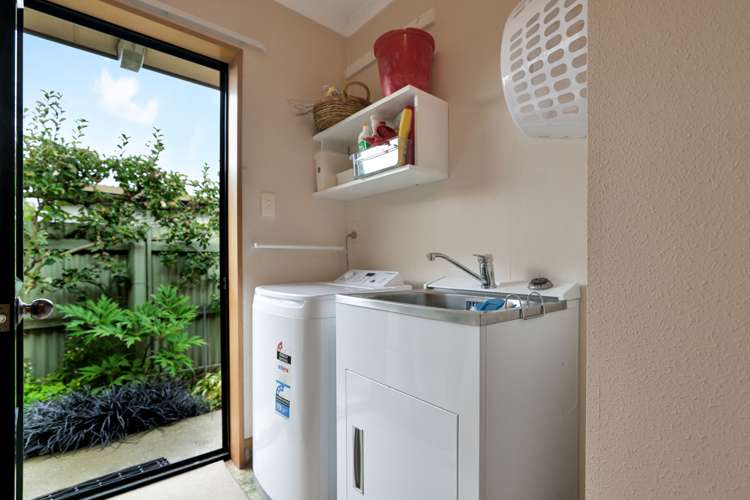 4 Reid Crescent Allenton_21