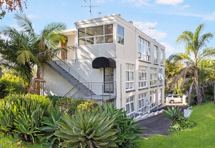 5/27 Piccadilly Place Kohimarama_9