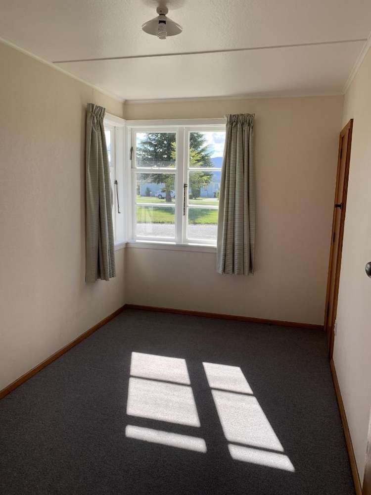 31 Caldwell Road 10748_5