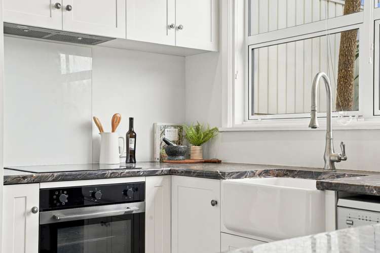 3 Dickson Crescent Saint Johns Hill_11
